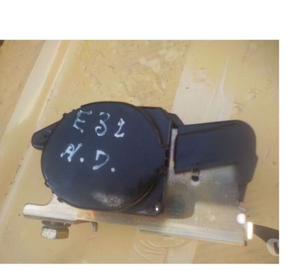 Pièces et services auto Pyrénées-Orientales Perpignan - Photos Vivastreet ceinture securite avant gauche ou droite bmw e32