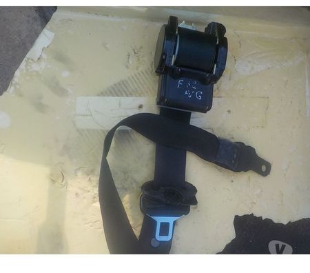 Pièces et services auto Pyrénées-Orientales Perpignan - Photos Vivastreet ceinture securite avant gauche ou droite bmw e32