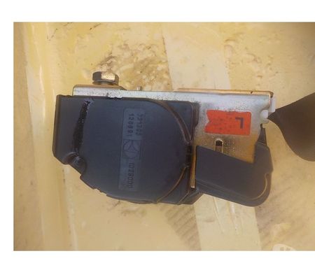 Pièces et services auto Pyrénées-Orientales Perpignan - Photos Vivastreet ceinture securite avant gauche ou droite bmw e32