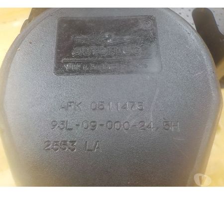 Pièces et services auto Pyrénées-Orientales Perpignan - Photos Vivastreet ceinture securite arriere droite ou gauche bmw e32