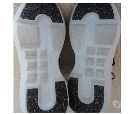Chaussures Seine-Saint-Denis La Courneuve - 93120 - Photos Vivastreet Baskets Nike