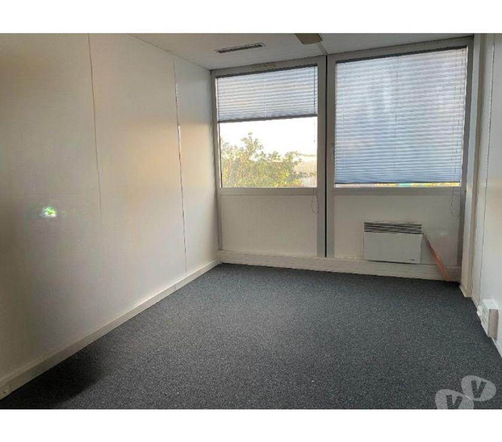 bureaux locaux Haute-Garonne Toulouse - Photos Vivastreet (X-17639) Bureaux Vide 266 m²