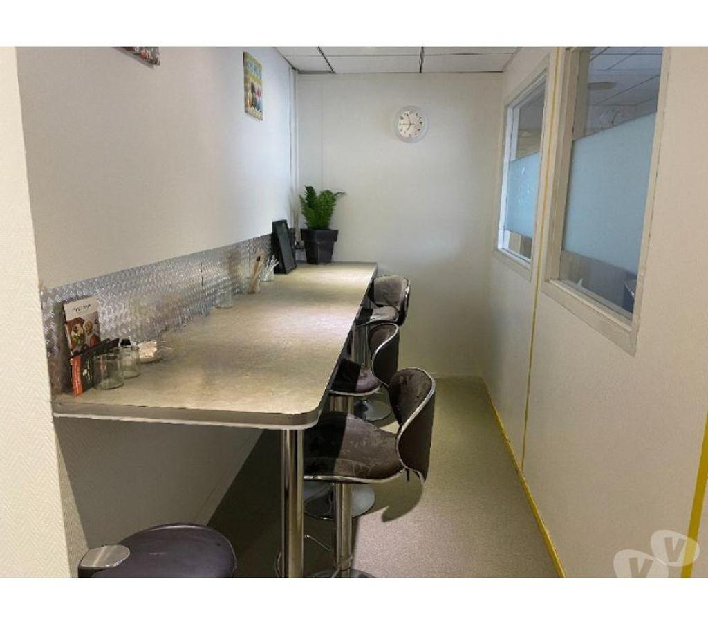 bureaux locaux Haute-Garonne Toulouse - Photos Vivastreet (X-17639) Bureaux Vide 266 m²