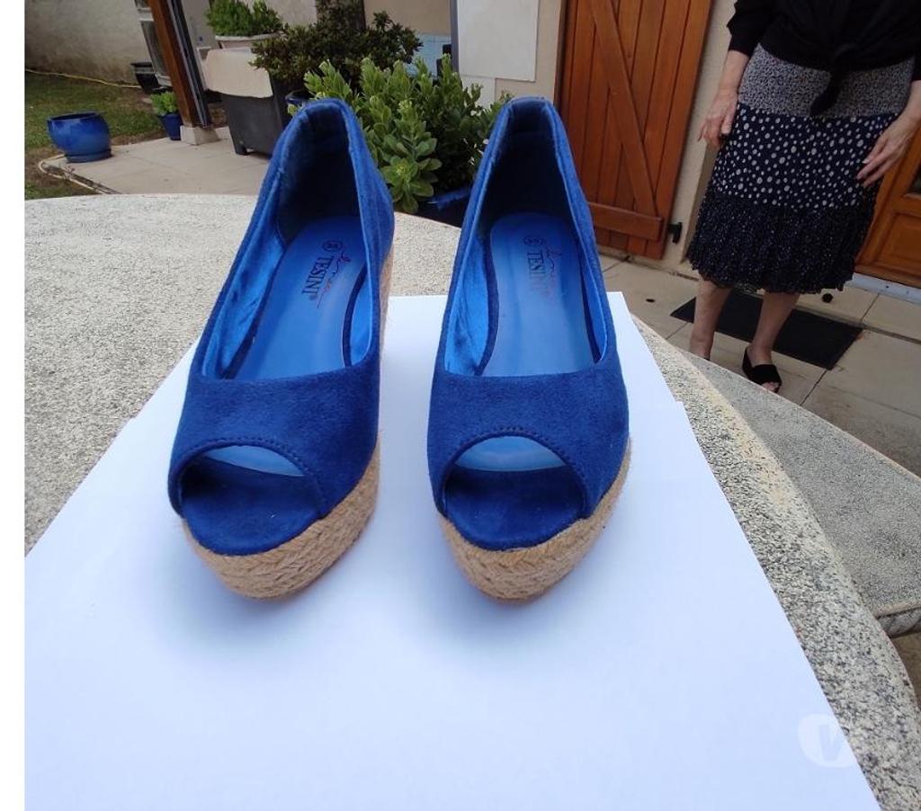 Chaussures Vendée Soullans - 85300 - Photos Vivastreet Chaussure très bon état