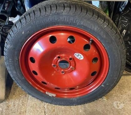 Pièces détachées automobile St Vrain Essonne - Photos Vivastreet ROUE DE SECOURS DE VELSATIS