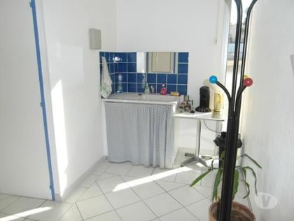 vente, location de bureaux Tresques Gard - Photos Vivastreet (1163_1881_vs) Bureau Local