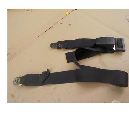 Pièces détachées automobile Perpignan Perpignan - Photos Vivastreet ceinture securite ventrale complete bmw 1997