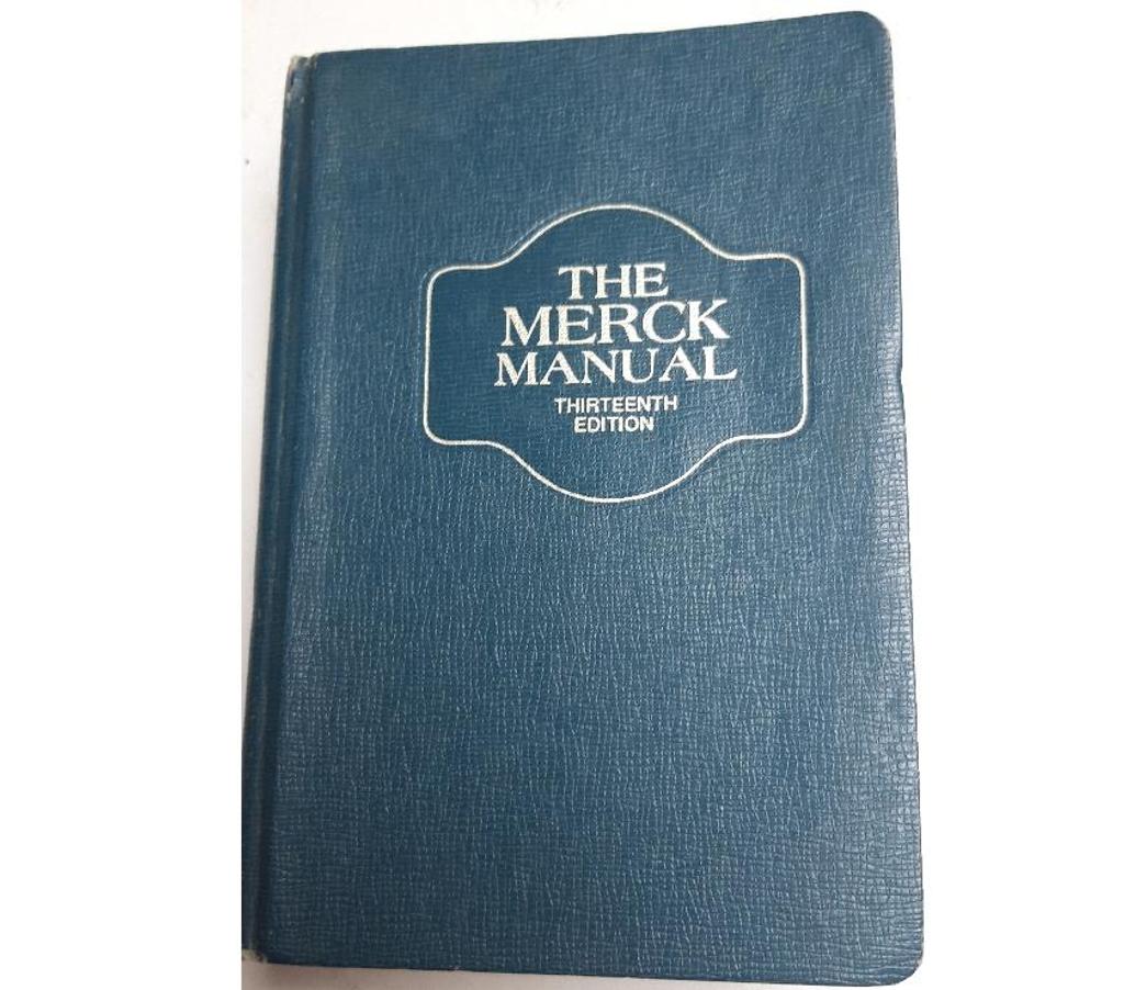 Livres occasion Alpes-Maritimes Antibes - 06600 - Photos Vivastreet The MERCK Manual