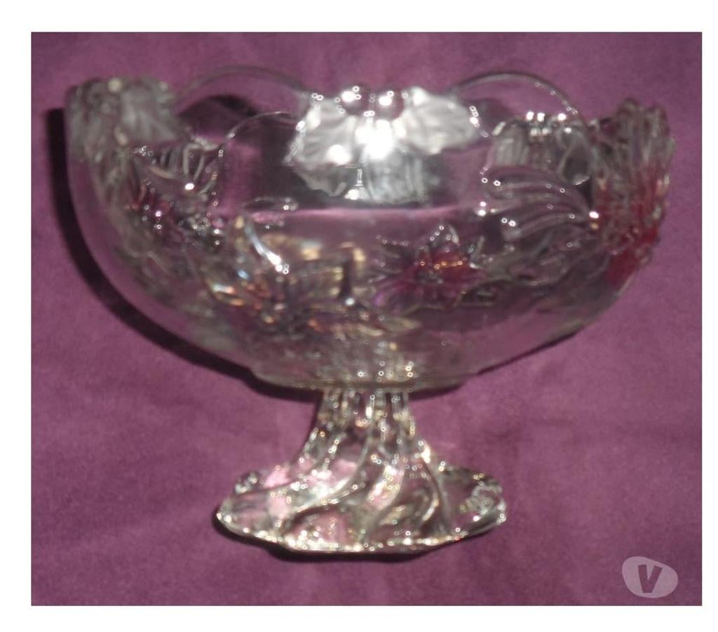 Ameublement & art de la table Hérault Castries - 34160 - Photos Vivastreet Très joli plateau et coupe en verre vintage AN 6070 