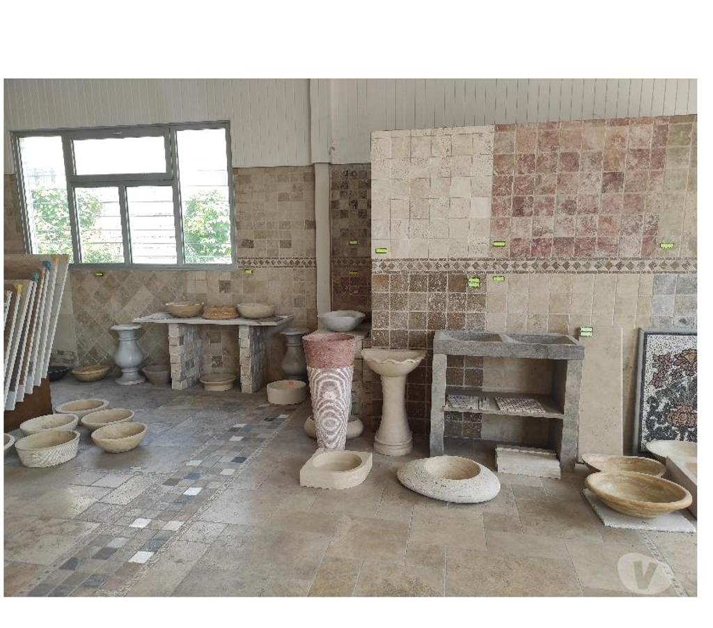  Vaucluse Valreas - 84600 - Photos Vivastreet travertin vasque evier bac a douche mosaique piedestal