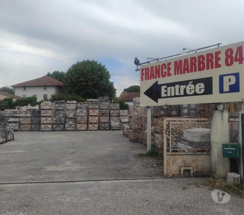  Vaucluse Valreas - 84600 - Photos Vivastreet travertin vasque evier bac a douche mosaique piedestal