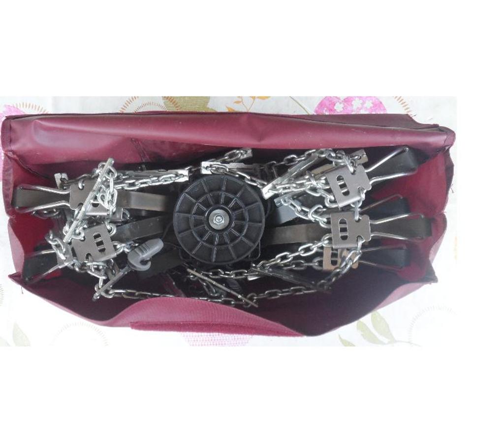 Pièces et services auto Hérault Castries - 34160 - Photos Vivastreet Chaînes neige Siepa TRAK 3 à l’état de neuf, facile à monter