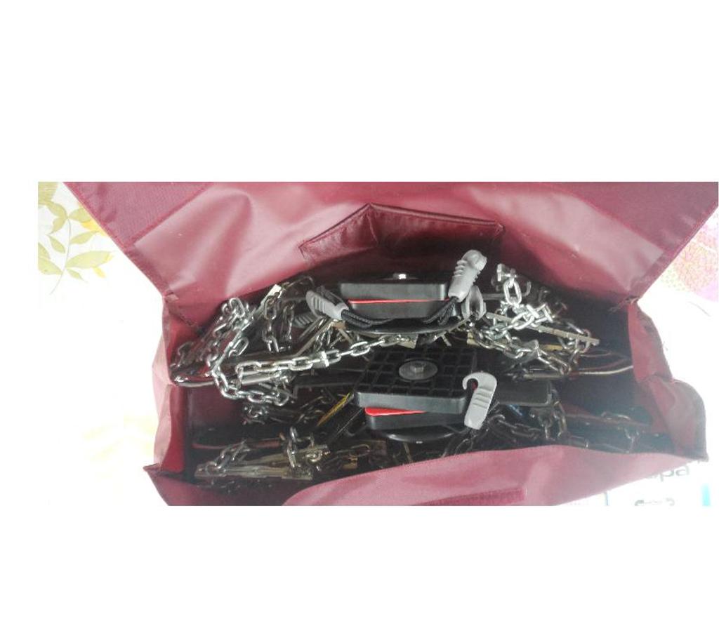 Pièces et services auto Hérault Castries - 34160 - Photos Vivastreet Chaînes neige Siepa TRAK 3 à l’état de neuf, facile à monter