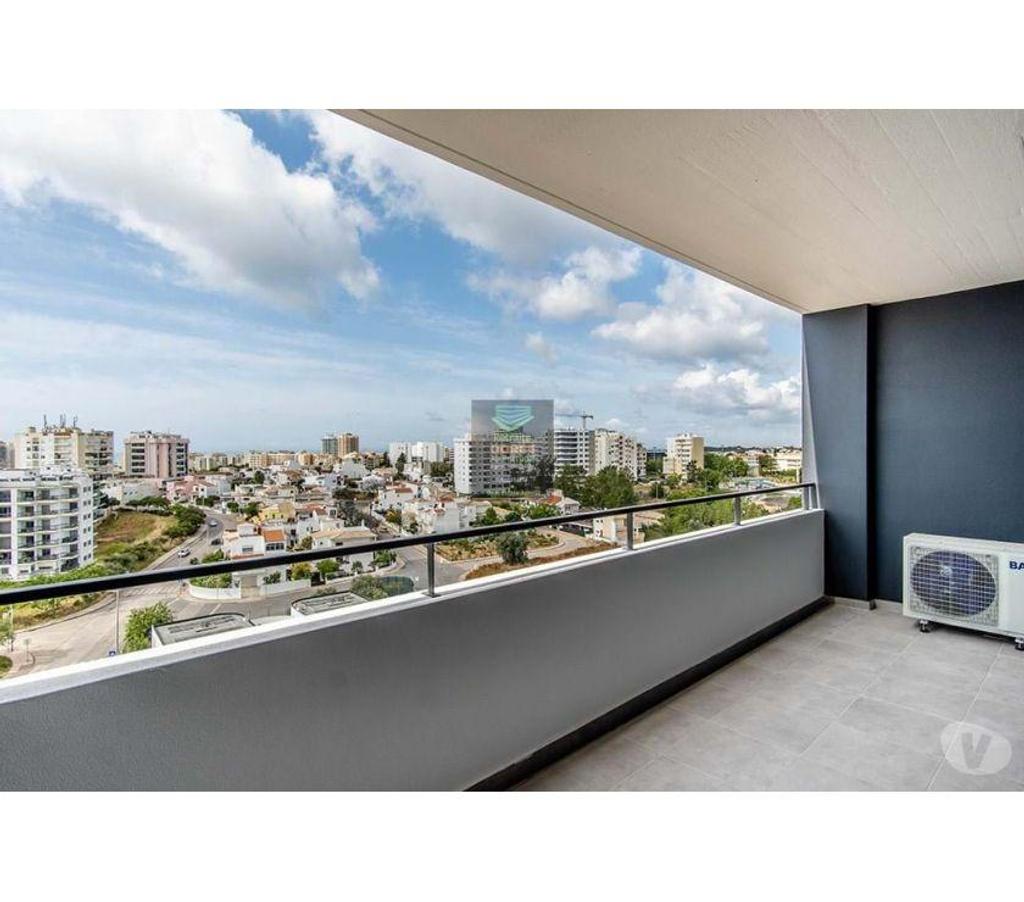 Appartements à vendre Portugal - Photos Vivastreet Nouveau T2 Duplex pour faire ses débuts avec vue sur la...