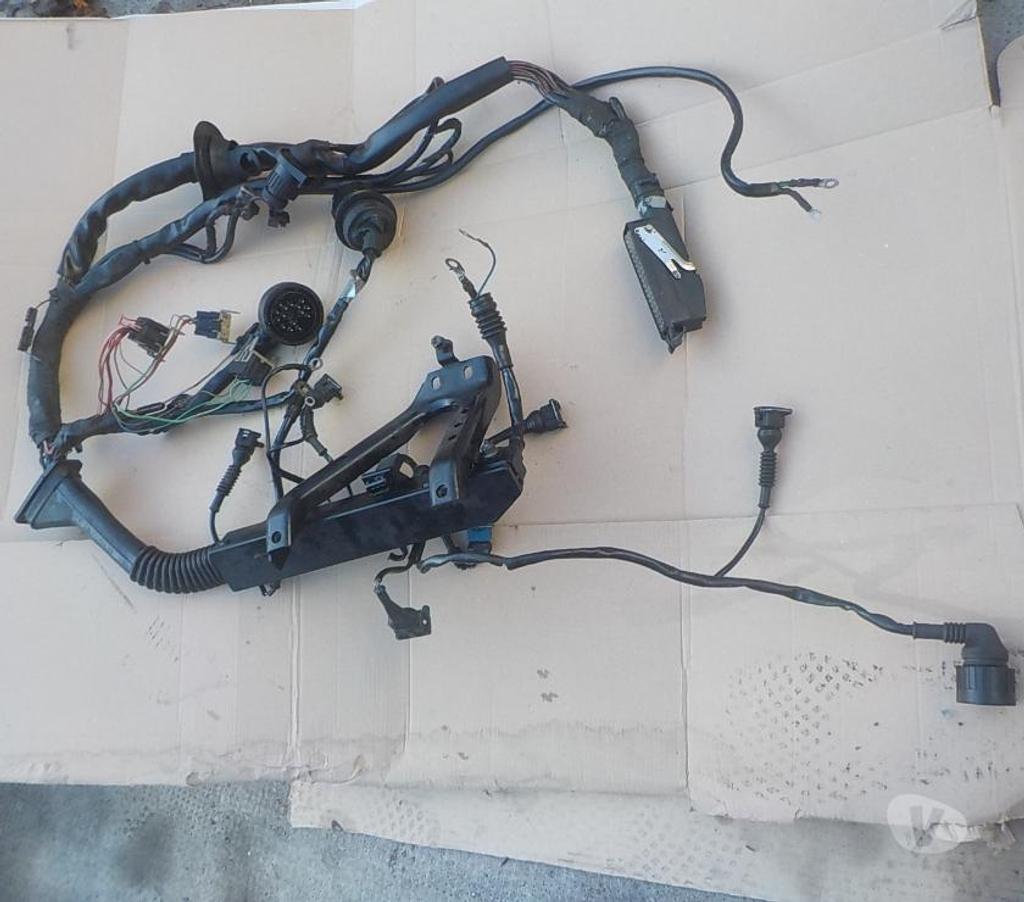 Pièces et services auto Pyrénées-Orientales Perpignan - Photos Vivastreet faisceau moteur bmw e30 type 316i