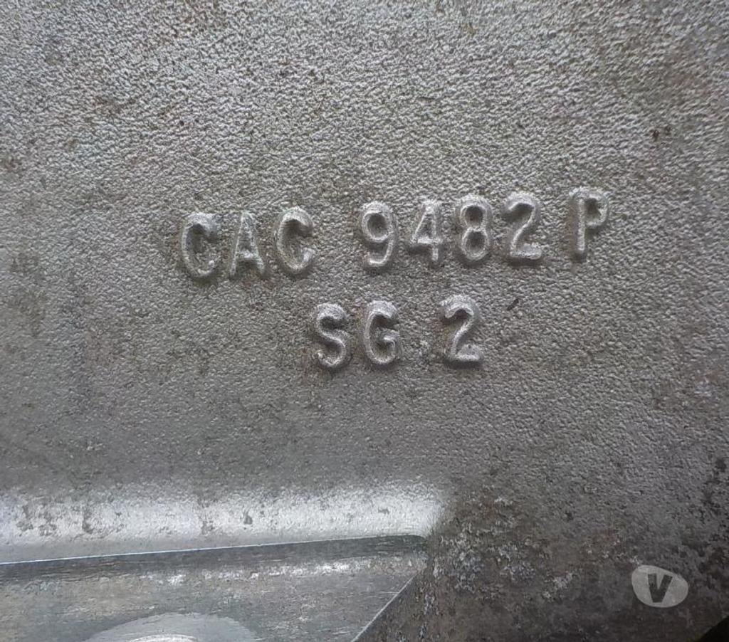 Pièces et services auto Pyrénées-Orientales Perpignan - Photos Vivastreet pivot moyeux arriere droit complet jaguar xj40