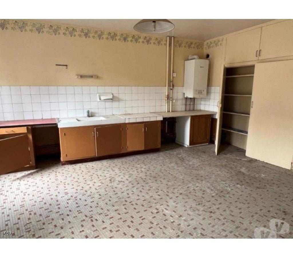 Vente Maison Charente Mansle - 16230 - Photos Vivastreet Maison de Village Avec Grande Dépendance à l'arrière