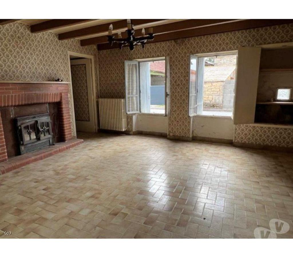 Vente Maison Charente Mansle - 16230 - Photos Vivastreet Maison de Village Avec Grande Dépendance à l'arrière