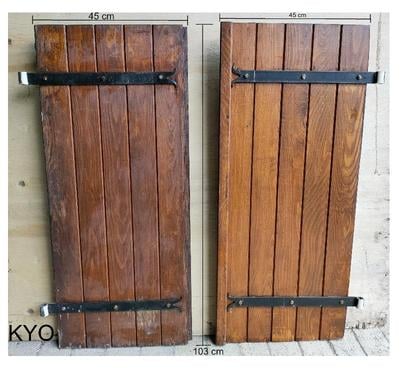 Bricolage - Jardin - Outillage Foncine le Haut Jura - Photos Vivastreet Volets battants bois, largeur 45 x hauteur 103 cm, 2 vantaux