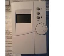 Thermostat d'ambiance filaire 220 V