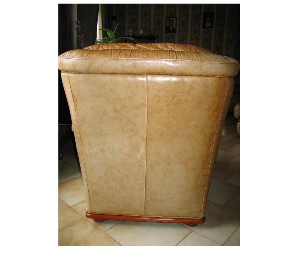 Ameublement & art de la table Essonne Quincy sous Senart - 91480 - Photos Vivastreet 3 fauteuils en cuir pour salon luxe