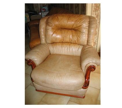 Ameublement - art de la table Quincy sous Senart Essonne - Photos Vivastreet 3 fauteuils en cuir pour salon luxe