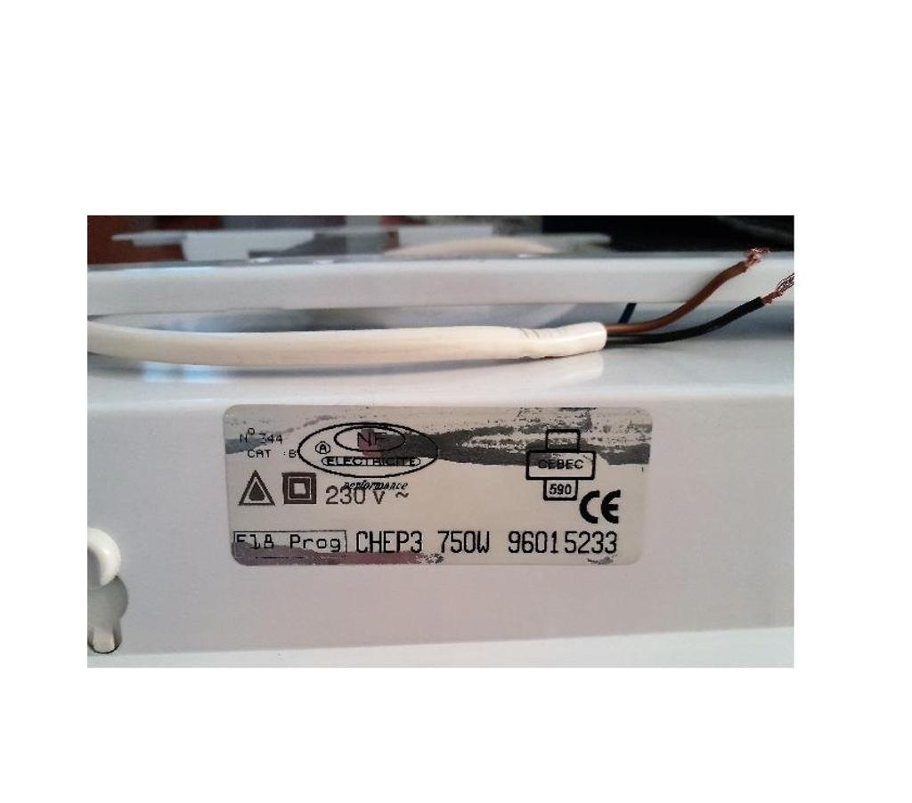  Haute-Garonne Castanet Tolosan - 31320 - Photos Vivastreet 1 Radiateur électrique : 750 W.