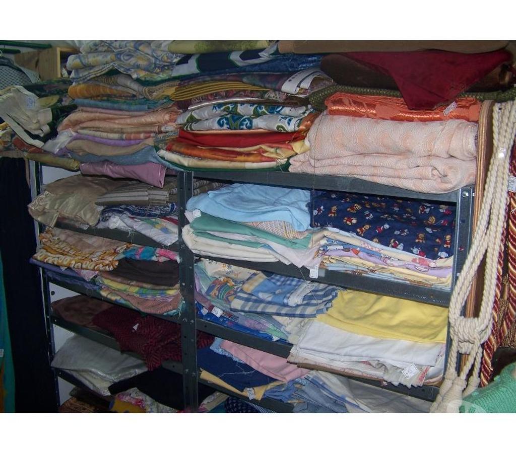  Finistère St Goazec - 29520 - Photos Vivastreet coupons de tissus