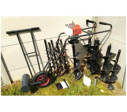 Bricolage - Jardin - Outillage Plaisance du Touch Haute-Garonne - Photos Vivastreet Location tarière brouette thermique 68cm³ diamètre 40 à 400m