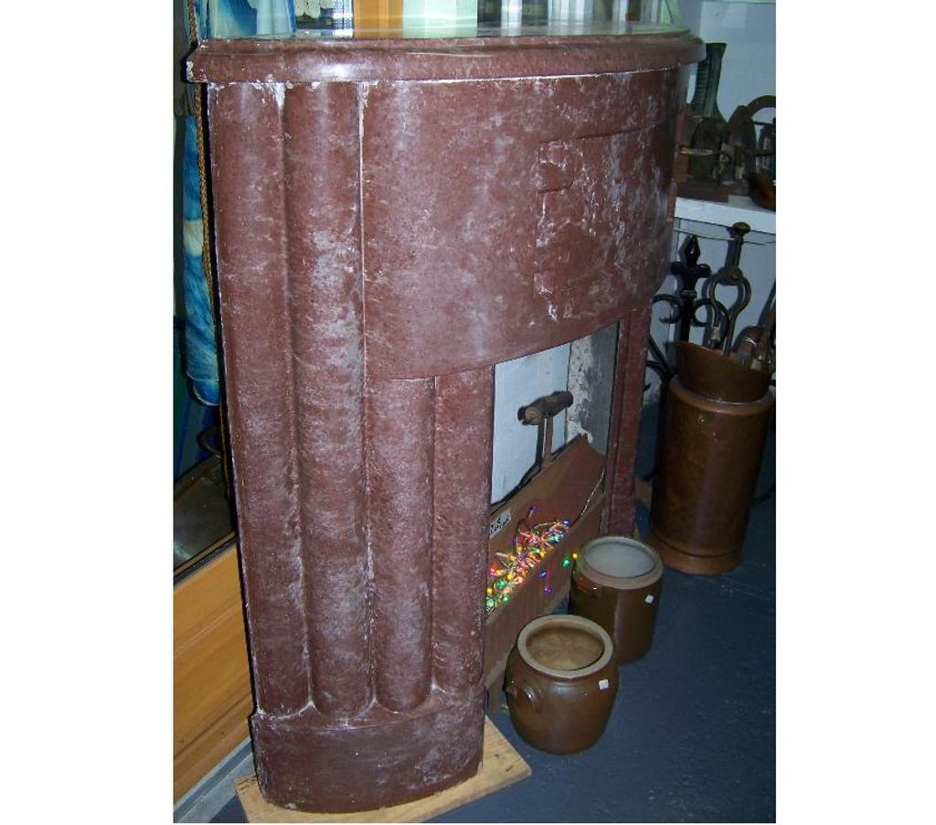 Décoration - art Finistère St Goazec - 29520 - Photos Vivastreet manteau de cheminée 1930