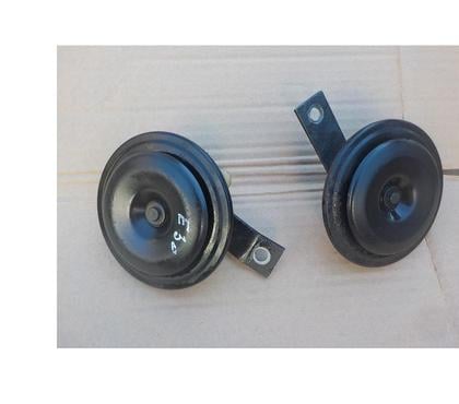 Pièces détachées auto Perpignan Perpignan - Photos Vivastreet klaxon avertisseur sonore bmw e30 phase1 ou phase2