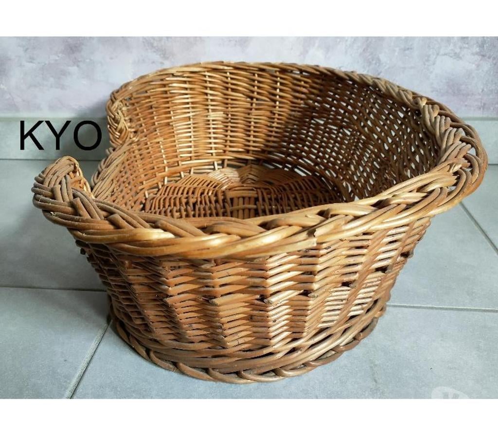 Services, accessoires animaux Jura Foncine le Haut - 39460 - Photos Vivastreet Panier ovale osier animal domestique compagnie (chien, chat)