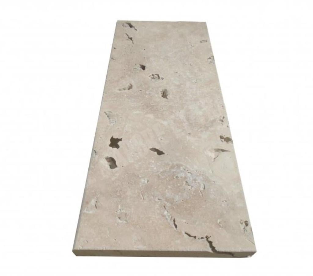  Vaucluse Valreas - 84600 - Photos Vivastreet Margelle travertin beige nuancé 25x61x3 cm arrondi rustique