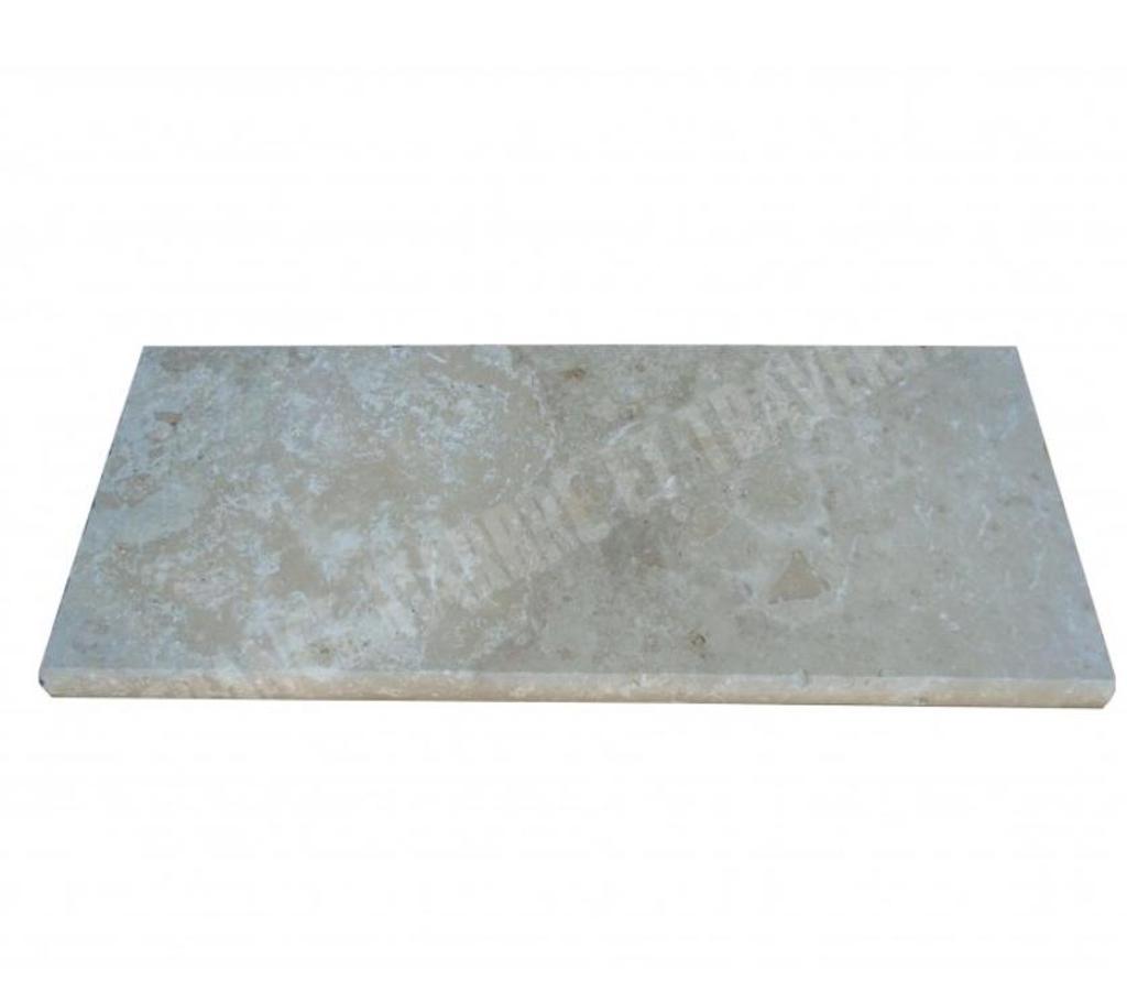  Vaucluse Valreas - 84600 - Photos Vivastreet Margelle travertin beige 25x61x3 bord arrondi 1e choix 