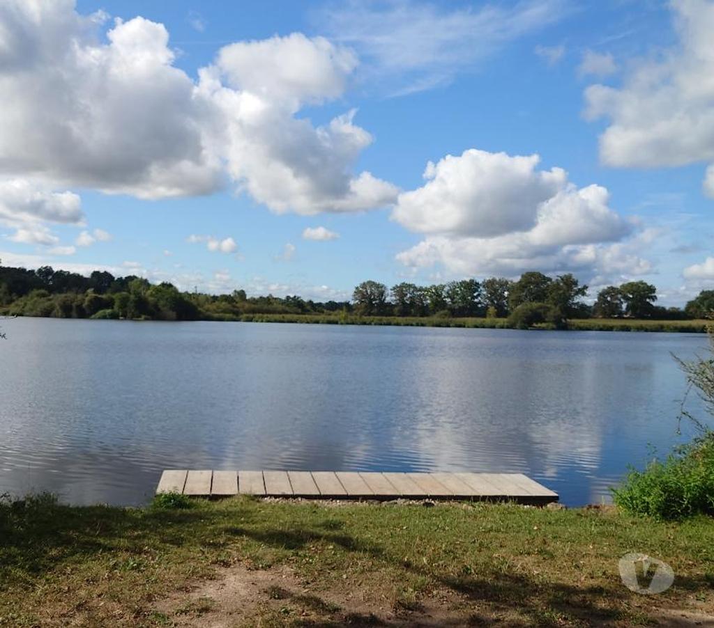 Vente Maison Cher St Amand Montrond - 18200 - Photos Vivastreet PROPRIETE , ETANG ,LAC,PISCICULTURE , PECHE , CHASSE