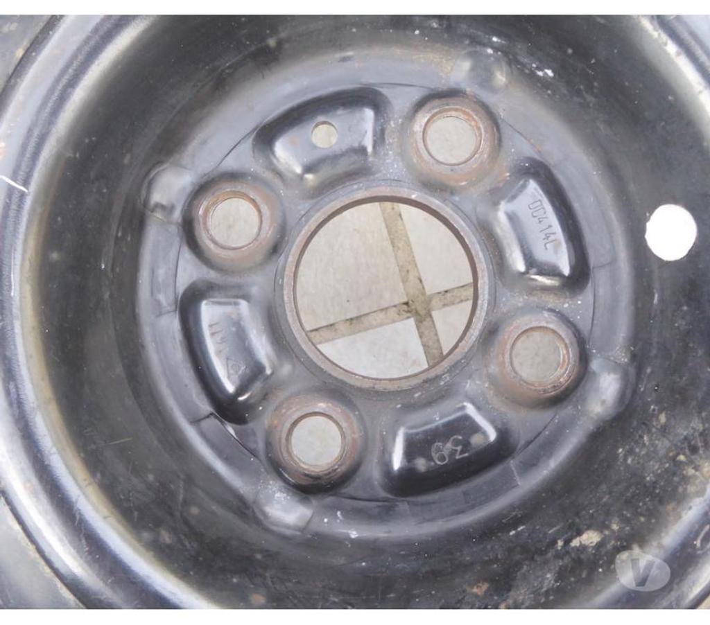 Pièces et services auto Essonne Bievres - 91570 - Photos Vivastreet Pneu Michelin 165 70 R14 81T