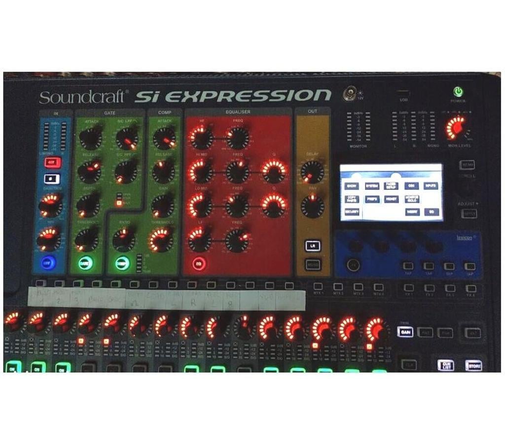 Instruments de musique Bas-Rhin Mommenheim - 67670 - Photos Vivastreet Soundcraft si expression 2 - mix 24v + flight