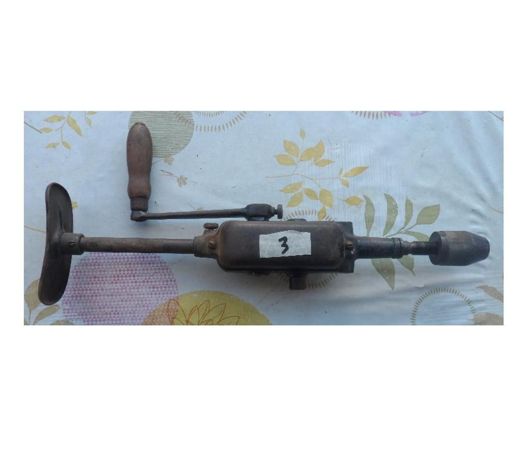  Hérault Castries - 34160 - Photos Vivastreet Chignoles manuelles anciennes graissées et révisées 