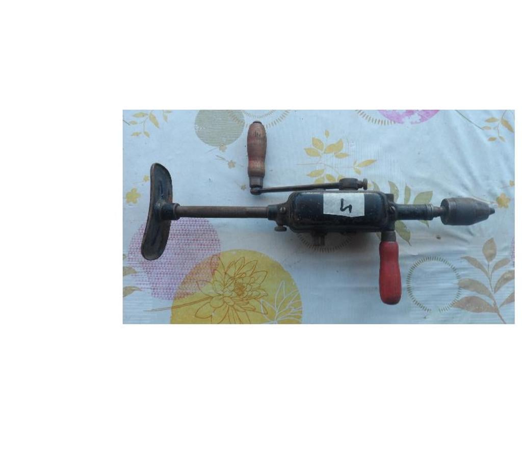  Hérault Castries - 34160 - Photos Vivastreet Chignoles manuelles anciennes graissées et révisées 