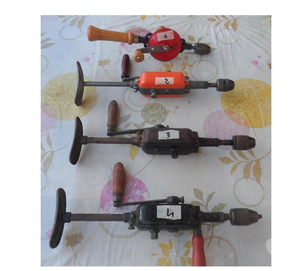  Hérault Castries - 34160 - Photos Vivastreet Chignoles manuelles anciennes graissées et révisées 