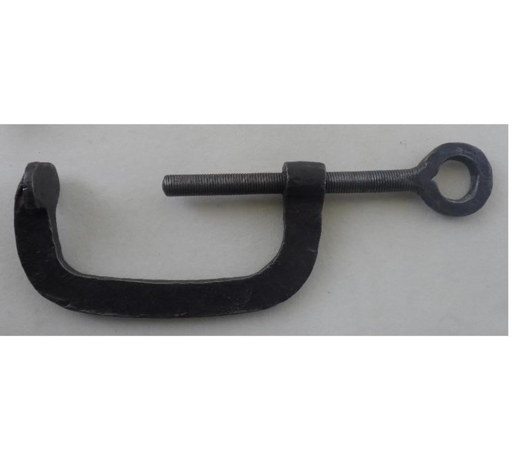  Hérault Castries - 34160 - Photos Vivastreet Pince à main ancienne - Serre-joint ancien collector