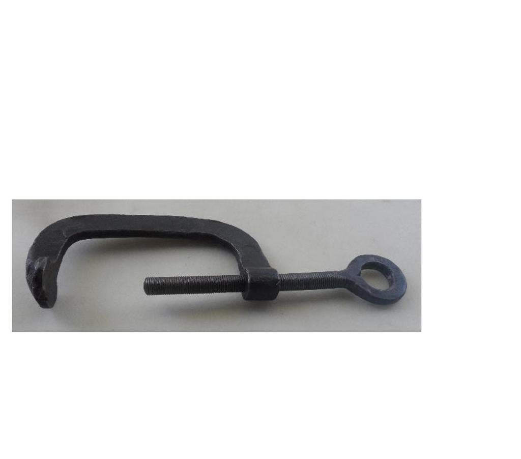  Hérault Castries - 34160 - Photos Vivastreet Pince à main ancienne - Serre-joint ancien collector