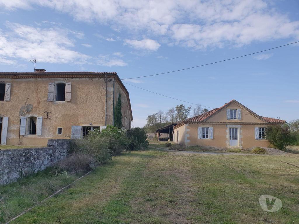 Vente Maison Gers Auch - 32000 - Photos Vivastreet Domaine avec un énorme potentiel sur 34 Hectares