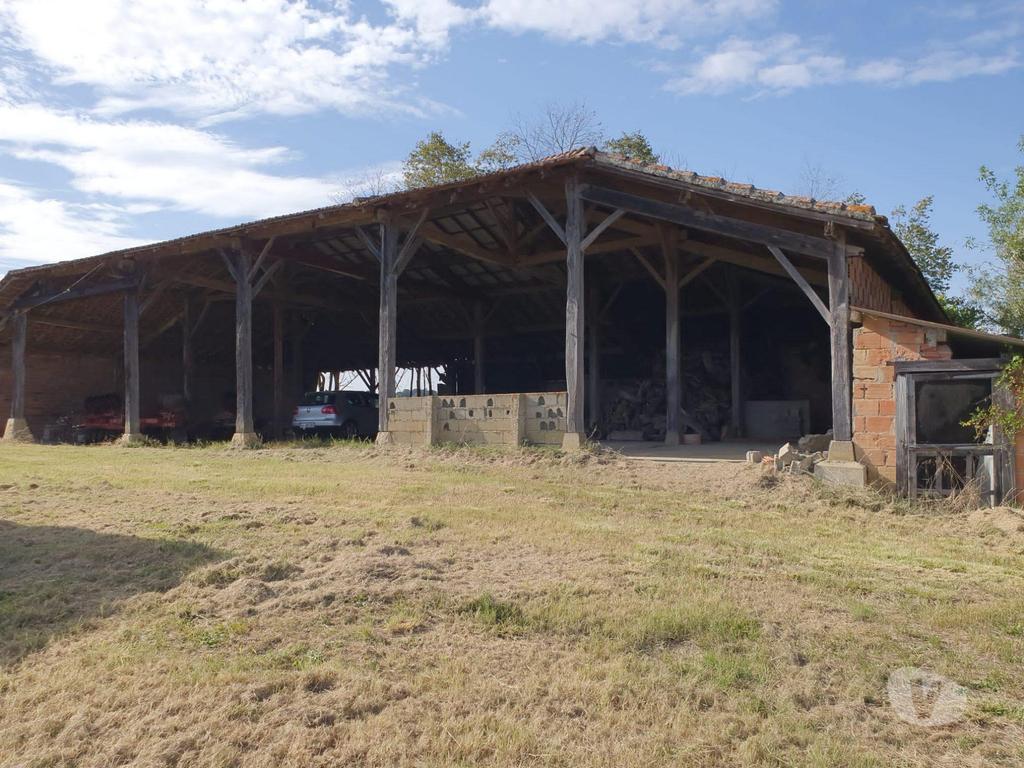 Vente Maison Gers Auch - 32000 - Photos Vivastreet Domaine avec un énorme potentiel sur 34 Hectares