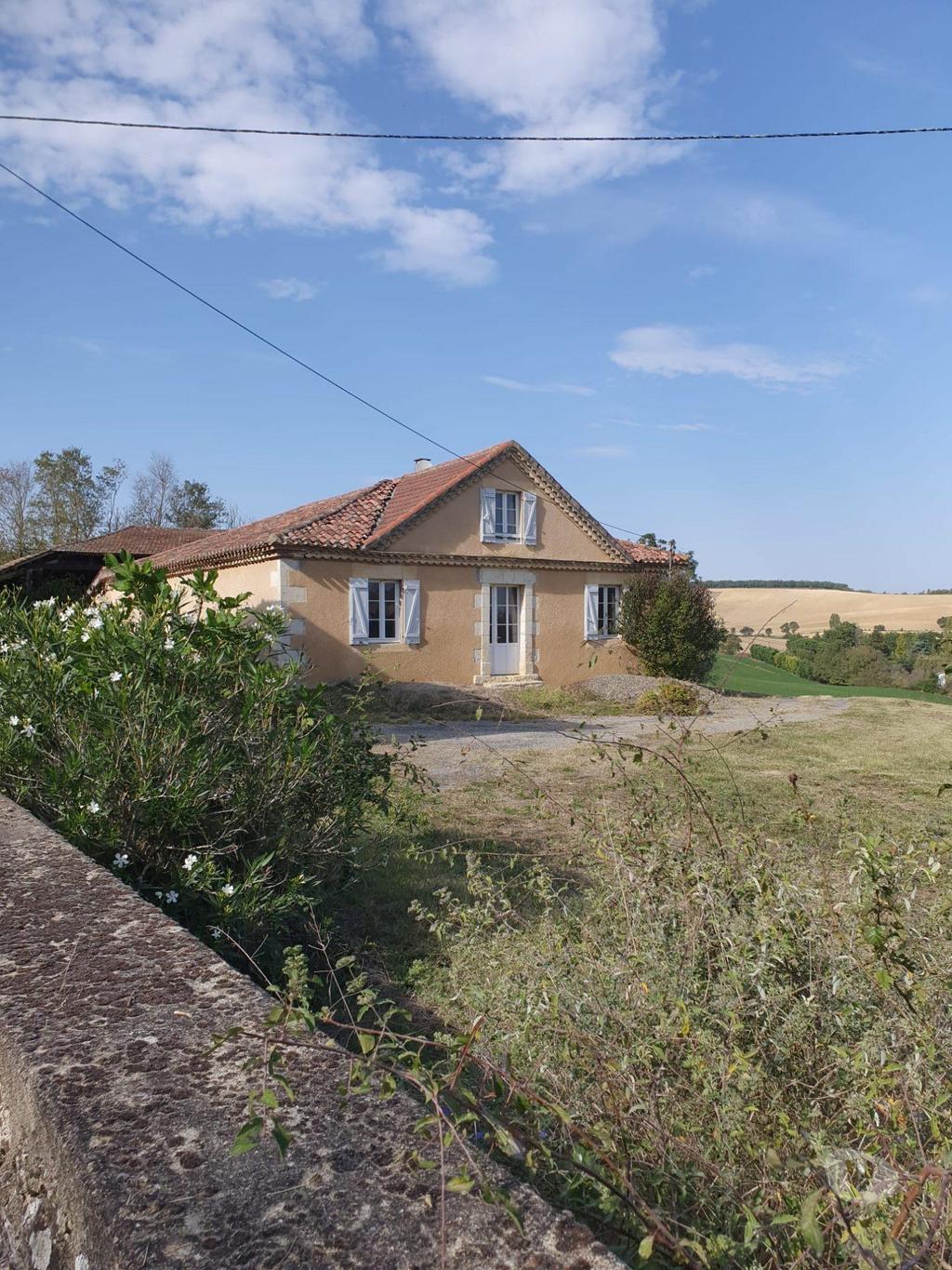 Vente Maison Gers Auch - 32000 - Photos Vivastreet Domaine avec un énorme potentiel sur 34 Hectares