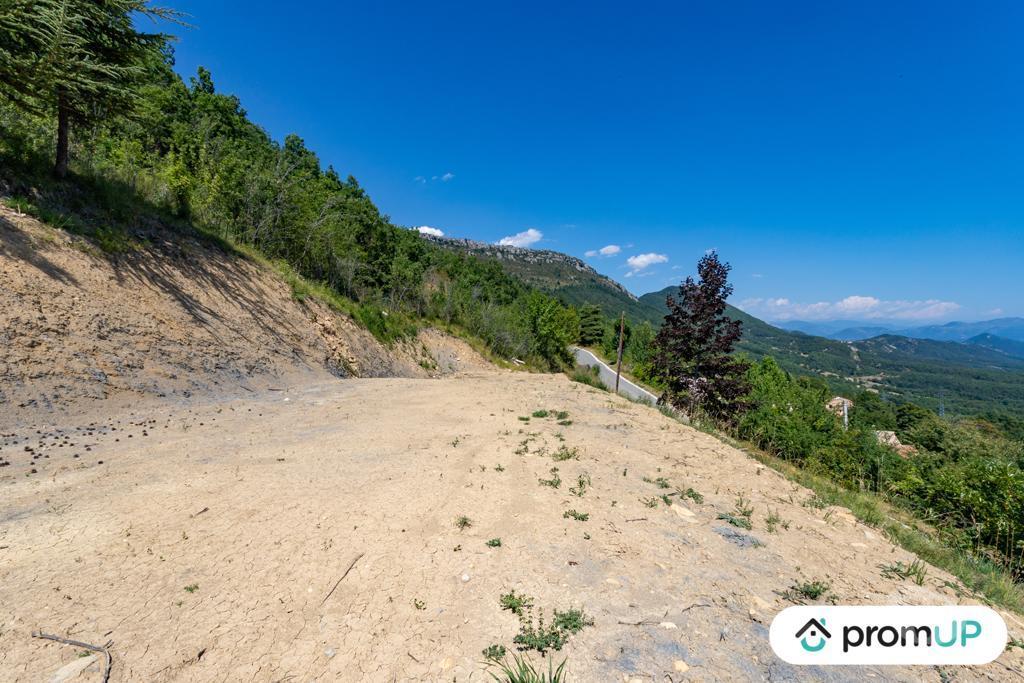 Terrain à vendre Alpes-Maritimes Brianconnet - 06850 - Photos Vivastreet (VT986) Terrain de 1450m² avec permis de construire à Briançonnet