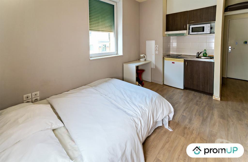 Appartements à vendre Marne Reims - Photos Vivastreet (V6267) Studio de 27 m2 à REIMS