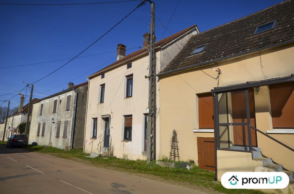 Vente Maison Yonne Moutiers en Puisaye - 89520 - Photos Vivastreet (V5558) Maison de 97 m2 avec terrain de 1 800 m2 à...