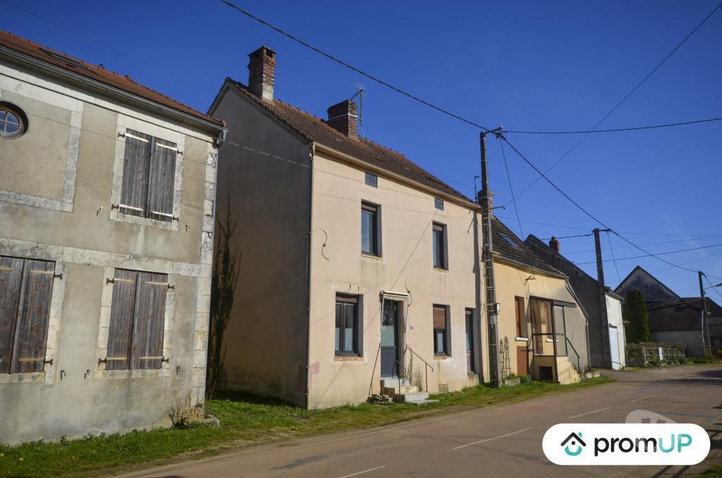 Vente Maison Yonne Moutiers en Puisaye - 89520 - Photos Vivastreet (V5558) Maison de 97 m2 avec terrain de 1 800 m2 à...