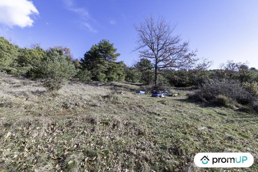 Terrain à vendre Alpes-Maritimes St Vallier de Thiey - 06460 - Photos Vivastreet (V5134) Grand terrain 2,825 ha avec borie